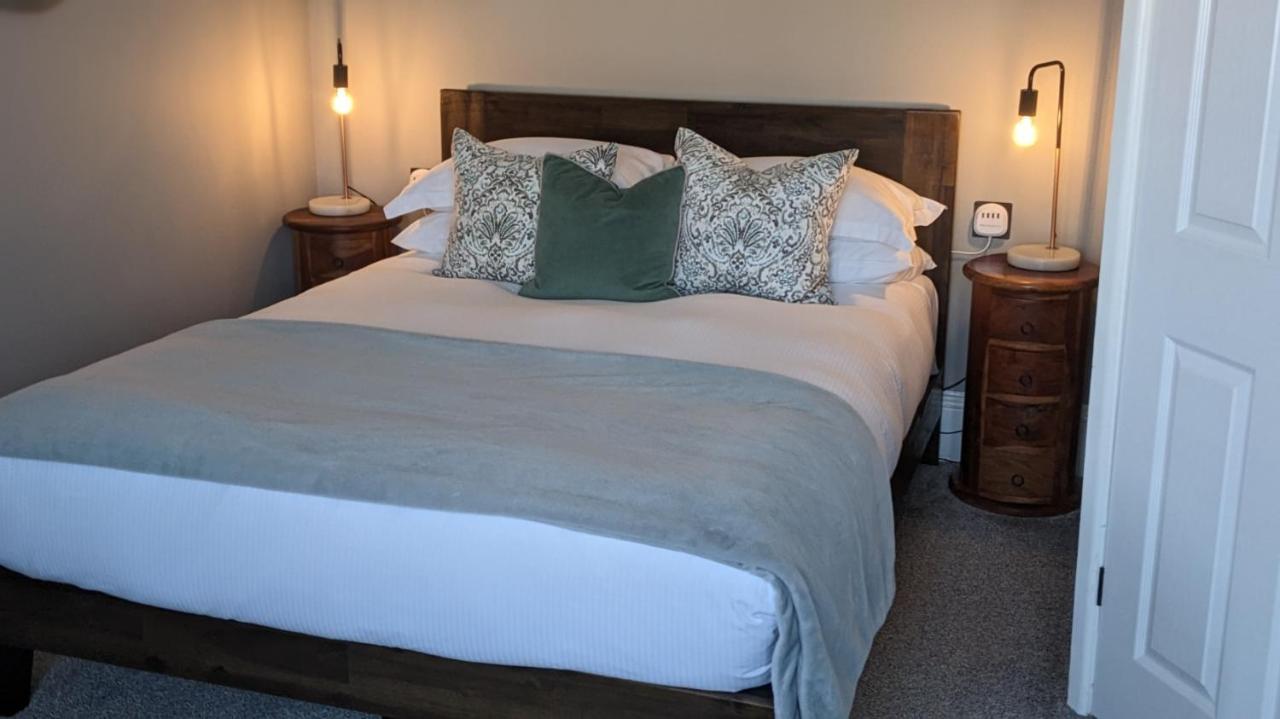 โอ๊คแลนด์เกสท์เฮาส์ Bed & Breakfast เวย์มัธ ภายนอก รูปภาพ